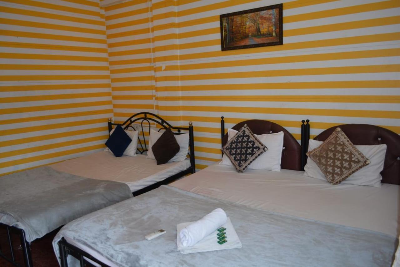 Esther Guest House Calangute Habitación foto