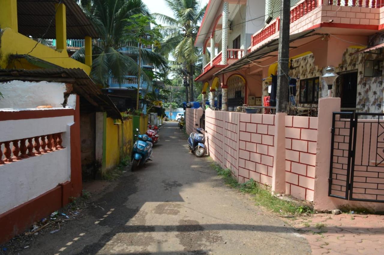 Esther Guest House Calangute Exterior foto